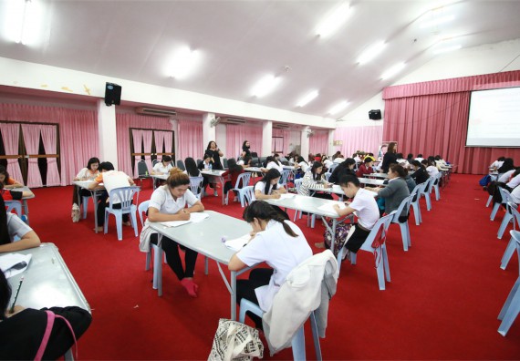 ภาพกิจกรรม พัฒนาทักษะภาษาอังกฤษสำหรับนักศึกษาคณะวิทยาศาสตร์และเทคโนโลยี