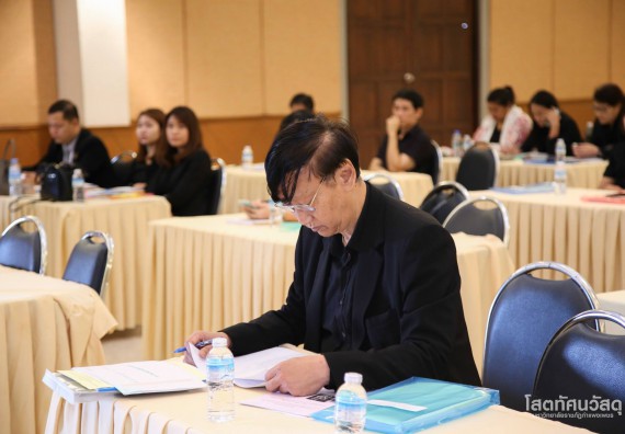 ภาพกิจกรรม คณะวิทยาศาสตร์ฯเข้าร่วมปรับปรุงแผนยุทธศาสตร์การพัฒนามหาวิทยาลัย (Reprofiling) ระยะ 10 ปี พ.ศ. 2561 – 2570 ครั้งที่ 2 และยกร่างแผนยุทธศาสตร์ ระยะ 5 ปี พ.ศ. 2561 -2565