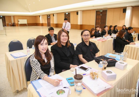 ภาพกิจกรรม คณะวิทยาศาสตร์ฯเข้าร่วมปรับปรุงแผนยุทธศาสตร์การพัฒนามหาวิทยาลัย (Reprofiling) ระยะ 10 ปี พ.ศ. 2561 – 2570 ครั้งที่ 2 และยกร่างแผนยุทธศาสตร์ ระยะ 5 ปี พ.ศ. 2561 -2565