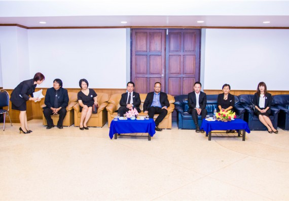 ภาพกิจกรรม พิธีมอบทุนเพื่อการศึกษา 