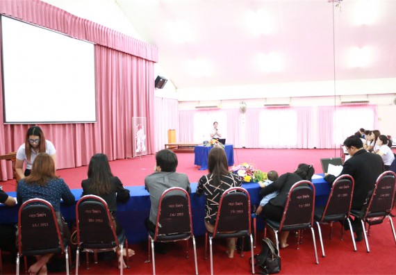 ภาพกิจกรรม โปรแกรมวิชาเคมี จัดการอบรมเชิงปฏิบัติการนำเสนอผลงานวิจัยทางเคมี