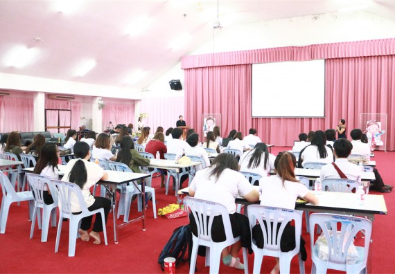 ภาพกิจกรรม โปรแกรมวิชาเคมี จัดการอบรมเชิงปฏิบัติการนำเสนอผลงานวิจัยทางเคมี