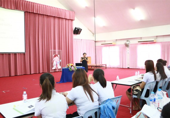 ภาพกิจกรรม โปรแกรมวิชาเคมี จัดการอบรมเชิงปฏิบัติการนำเสนอผลงานวิจัยทางเคมี