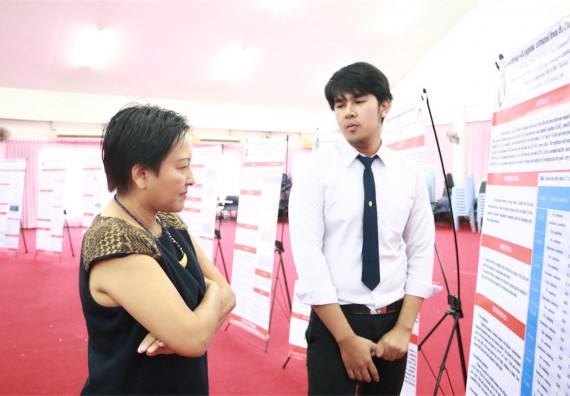 ภาพกิจกรรม โปรแกรมวิชาเคมี จัดการอบรมเชิงปฏิบัติการนำเสนอผลงานวิจัยทางเคมี