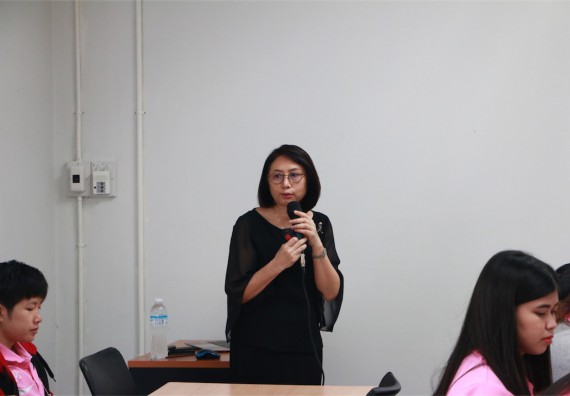 ภาพกิจกรรม ศูนย์ส่งเสริมและตรวจสอบการผลิตตามมาตรฐานความปลอดภัยทางอาหาร อบรม เรื่อง การตรวจติดตามคุณภาพภายใน