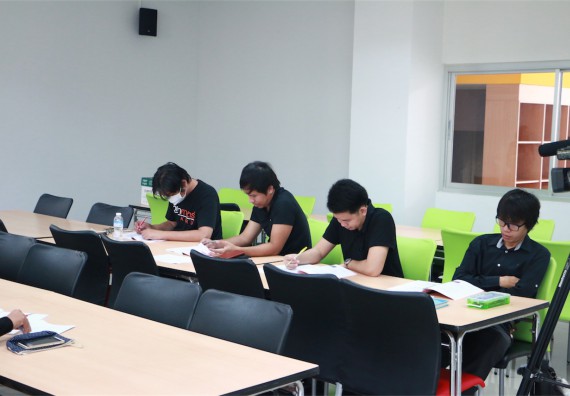 ภาพกิจกรรม ศูนย์ส่งเสริมและตรวจสอบการผลิตตามมาตรฐานความปลอดภัยทางอาหาร อบรม เรื่อง การตรวจติดตามคุณภาพภายใน