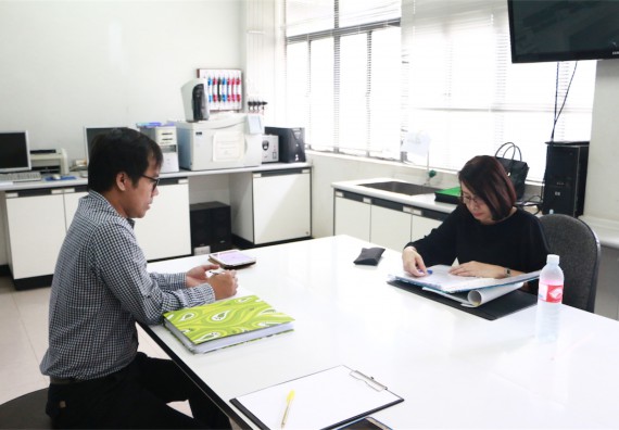 ภาพกิจกรรม ศูนย์ส่งเสริมและตรวจสอบการผลิตตามมาตรฐานความปลอดภัยทางอาหาร ได้รับการตรวจติดตามคุณภาพภายใน (Internal Audit) ระบบ ISO/IEC 17025:2005