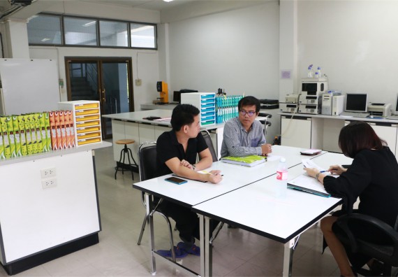 ภาพกิจกรรม ศูนย์ส่งเสริมและตรวจสอบการผลิตตามมาตรฐานความปลอดภัยทางอาหาร ได้รับการตรวจติดตามคุณภาพภายใน (Internal Audit) ระบบ ISO/IEC 17025:2005