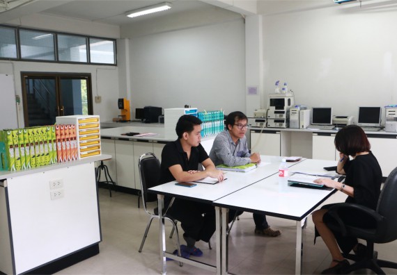 ภาพกิจกรรม ศูนย์ส่งเสริมและตรวจสอบการผลิตตามมาตรฐานความปลอดภัยทางอาหาร ได้รับการตรวจติดตามคุณภาพภายใน (Internal Audit) ระบบ ISO/IEC 17025:2005