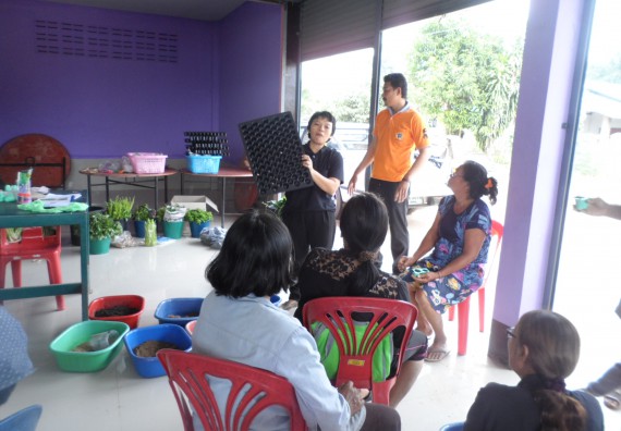 ภาพกิจกรรม โปรแกรมวิชาเกษตรศาสตร์ จัดการอบรม การขยายพันธุ์พืชผักสวนครัว