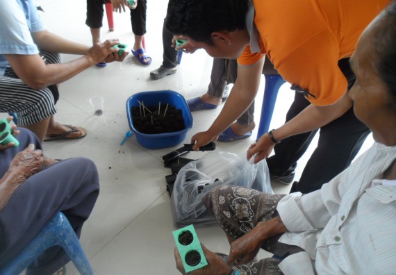 ภาพกิจกรรม โปรแกรมวิชาเกษตรศาสตร์ จัดการอบรม การขยายพันธุ์พืชผักสวนครัว