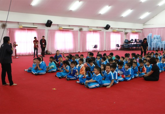 ภาพกิจกรรม ค่ายวิทยาศาสตร์รุ่นจิ๋ว โรงเรียนอนุบาลกำแพงเพชร 