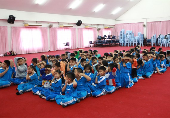 ภาพกิจกรรม ค่ายวิทยาศาสตร์รุ่นจิ๋ว โรงเรียนอนุบาลกำแพงเพชร 