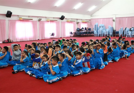 ภาพกิจกรรม ค่ายวิทยาศาสตร์รุ่นจิ๋ว โรงเรียนอนุบาลกำแพงเพชร 