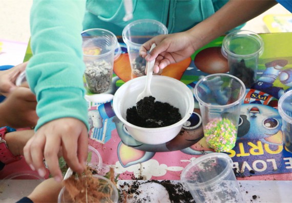 ภาพกิจกรรม ค่ายวิทยาศาสตร์รุ่นจิ๋ว โรงเรียนอนุบาลกำแพงเพชร 