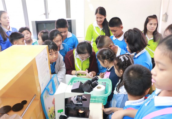 ภาพกิจกรรม ค่ายวิทยาศาสตร์รุ่นจิ๋ว โรงเรียนอนุบาลกำแพงเพชร 