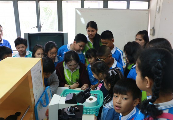 ภาพกิจกรรม ค่ายวิทยาศาสตร์รุ่นจิ๋ว โรงเรียนอนุบาลกำแพงเพชร 