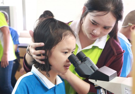 ภาพกิจกรรม ค่ายวิทยาศาสตร์รุ่นจิ๋ว โรงเรียนอนุบาลกำแพงเพชร 