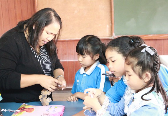 ภาพกิจกรรม ค่ายวิทยาศาสตร์รุ่นจิ๋ว โรงเรียนอนุบาลกำแพงเพชร 