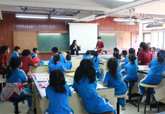 ภาพกิจกรรม ค่ายวิทยาศาสตร์รุ่นจิ๋ว โรงเรียนอนุบาลกำแพงเพชร 