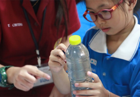 ภาพกิจกรรม ค่ายวิทยาศาสตร์รุ่นจิ๋ว โรงเรียนอนุบาลกำแพงเพชร 