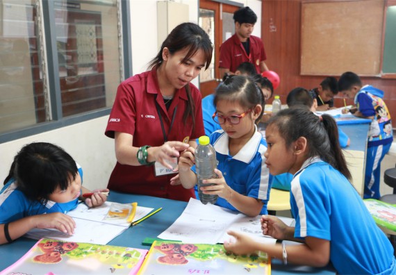 ภาพกิจกรรม ค่ายวิทยาศาสตร์รุ่นจิ๋ว โรงเรียนอนุบาลกำแพงเพชร 