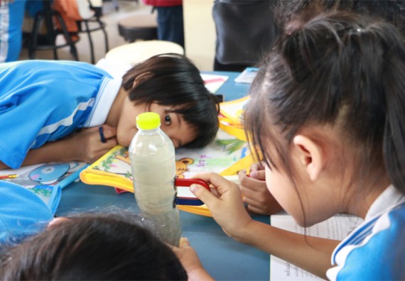 ภาพกิจกรรม ค่ายวิทยาศาสตร์รุ่นจิ๋ว โรงเรียนอนุบาลกำแพงเพชร 