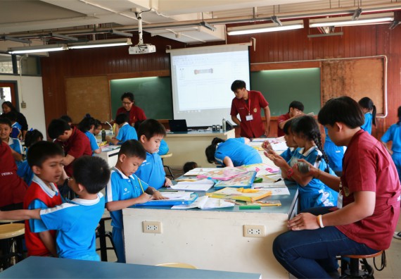 ภาพกิจกรรม ค่ายวิทยาศาสตร์รุ่นจิ๋ว โรงเรียนอนุบาลกำแพงเพชร 