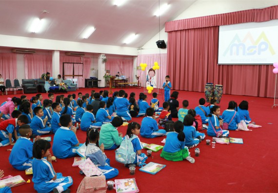 ภาพกิจกรรม ค่ายวิทยาศาสตร์รุ่นจิ๋ว โรงเรียนอนุบาลกำแพงเพชร 