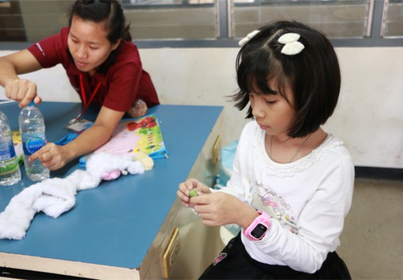 ภาพกิจกรรม ค่ายวิทยาศาสตร์รุ่นจิ๋ว โรงเรียนอนุบาลกำแพงเพชร 