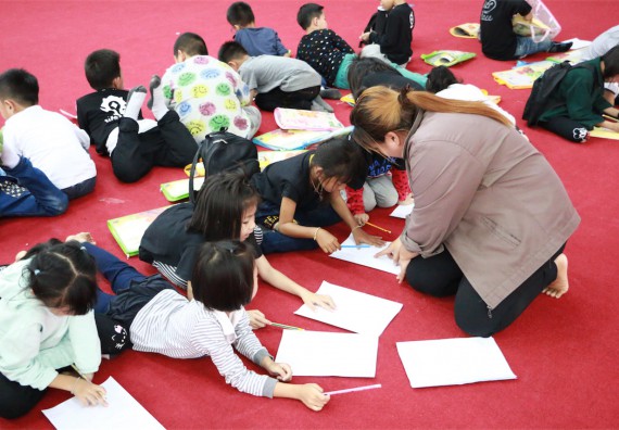 ภาพกิจกรรม ค่ายวิทยาศาสตร์รุ่นจิ๋ว โรงเรียนอนุบาลกำแพงเพชร 