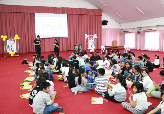 ภาพกิจกรรม ค่ายวิทยาศาสตร์รุ่นจิ๋ว โรงเรียนอนุบาลกำแพงเพชร 