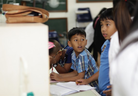 ภาพกิจกรรม ค่ายวิทยาศาสตร์รุ่นจิ๋ว โรงเรียนอนุบาลกำแพงเพชร 