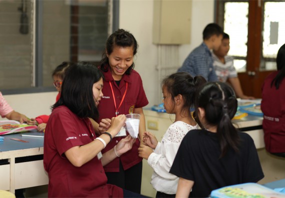 ภาพกิจกรรม ค่ายวิทยาศาสตร์รุ่นจิ๋ว โรงเรียนอนุบาลกำแพงเพชร 