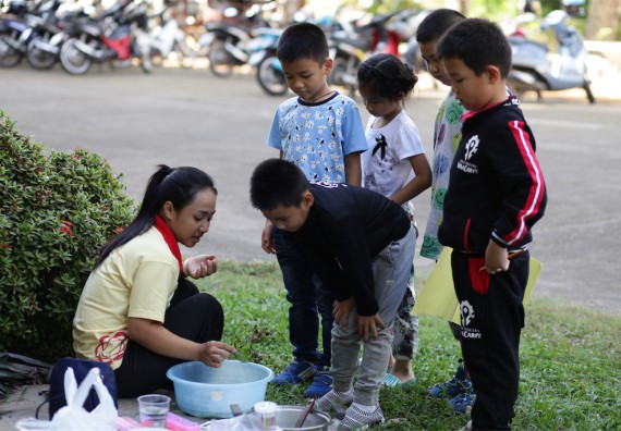 ภาพกิจกรรม ค่ายวิทยาศาสตร์รุ่นจิ๋ว โรงเรียนอนุบาลกำแพงเพชร 
