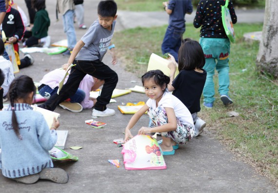 ภาพกิจกรรม ค่ายวิทยาศาสตร์รุ่นจิ๋ว โรงเรียนอนุบาลกำแพงเพชร 