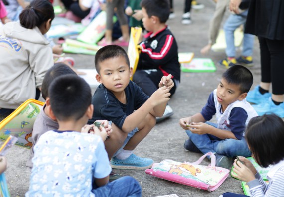 ภาพกิจกรรม ค่ายวิทยาศาสตร์รุ่นจิ๋ว โรงเรียนอนุบาลกำแพงเพชร 