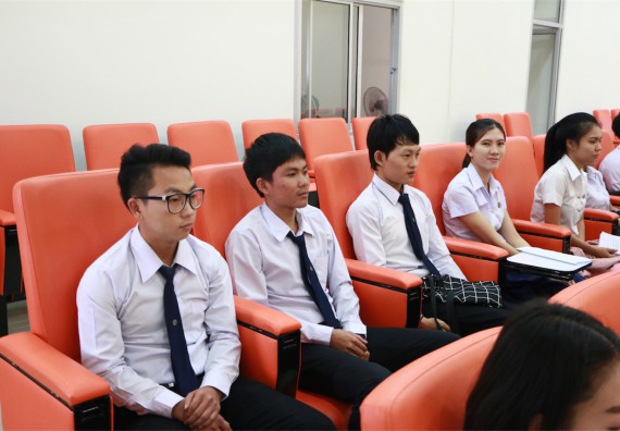 ภาพกิจกรรม พิธีมอบทุนการศึกษา SET Foundation 