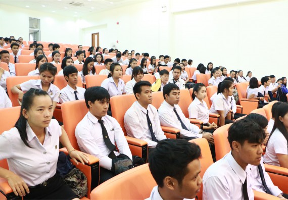 ภาพกิจกรรม พิธีมอบทุนการศึกษา SET Foundation 