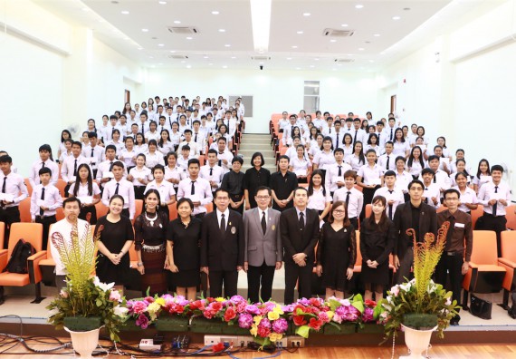 ภาพกิจกรรม พิธีมอบทุนการศึกษา SET Foundation 