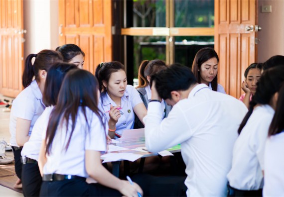 ภาพกิจกรรม English in the Garden: Have a Seat and Speak English ครั้งที่ 5