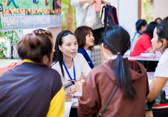 ภาพกิจกรรม English in the Garden: Have a Seat and Speak English ครั้งที่ 5