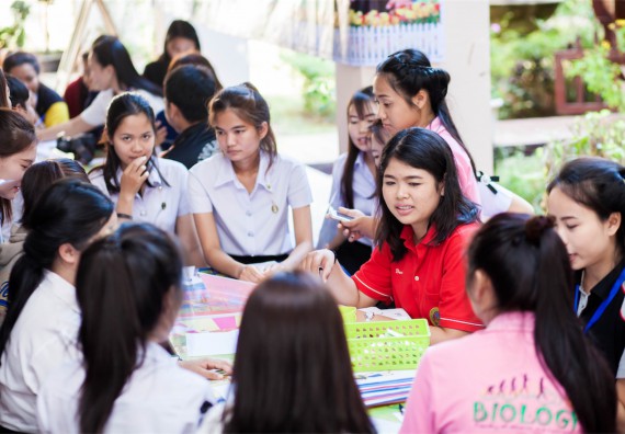 ภาพกิจกรรม English in the Garden: Have a Seat and Speak English ครั้งที่ 5