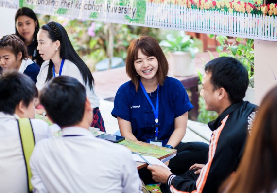 ภาพกิจกรรม English in the Garden: Have a Seat and Speak English ครั้งที่ 5