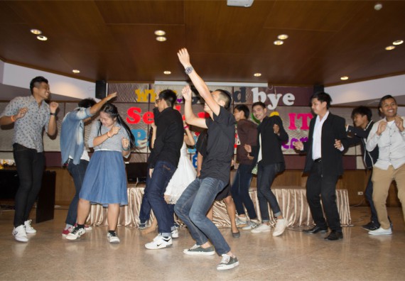 ภาพกิจกรรม โปรแกรมวิชาวิทยาการคอมพิวเตอร์ จัดกิจกรรมปัจฉิมนิเทศและงานอำลารุ่นพี่ Good Bye senior Party 2016