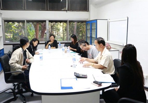 ภาพกิจกรรม คณะวิทยาศาสตร์และเทคโนโลยี จัดการประชุม เรื่อง ค่ายวิทยาศาสตร์โรงเรียนเจริญสุขอุดมวิทยาและโรงเรียนทรัพย์สถิตย์วิทยาคาร