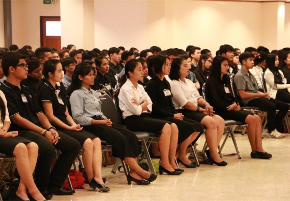 ภาพกิจกรรม พิธีซ้อมรับพระราชทานปริญญาบัตร ประจำปี 2559 วันที่ 4 มกราคม 2560