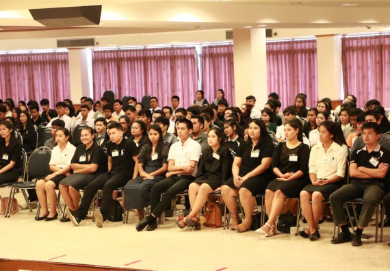 ภาพกิจกรรม พิธีซ้อมรับพระราชทานปริญญาบัตร ประจำปี 2559 วันที่ 4 มกราคม 2560