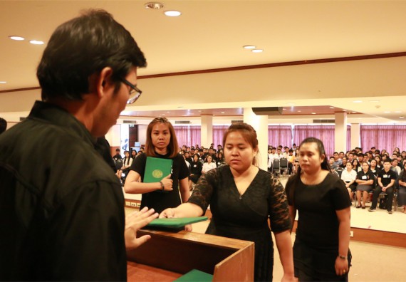 ภาพกิจกรรม พิธีซ้อมรับพระราชทานปริญญาบัตร ประจำปี 2559 วันที่ 4 มกราคม 2560