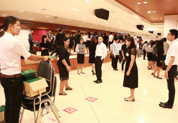 ภาพกิจกรรม พิธีซ้อมรับพระราชทานปริญญาบัตร ประจำปี 2559 วันที่ 4 มกราคม 2560